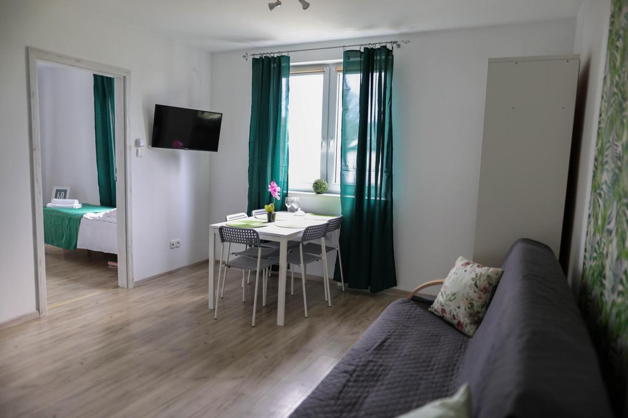Apartamenty Poddabek- Basen Kryty, Sauna, Animacje Dla Dzieci , Malpi Gaj, Baseny Na Dachu Poddąbie Exteriör bild