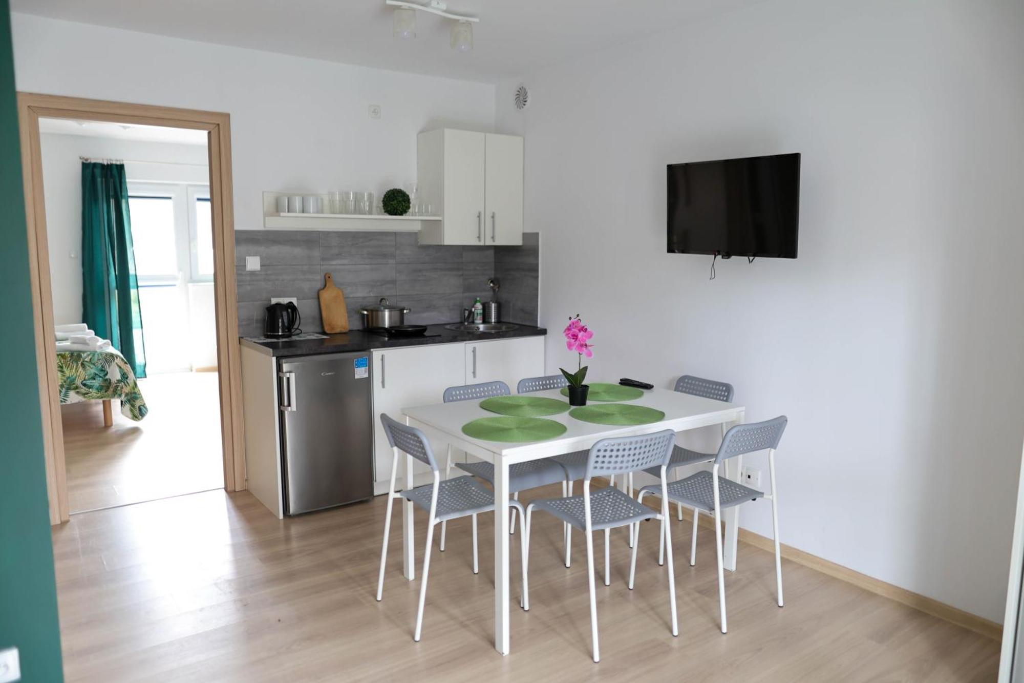 Apartamenty Poddabek- Basen Kryty, Sauna, Animacje Dla Dzieci , Malpi Gaj, Baseny Na Dachu Poddąbie Exteriör bild